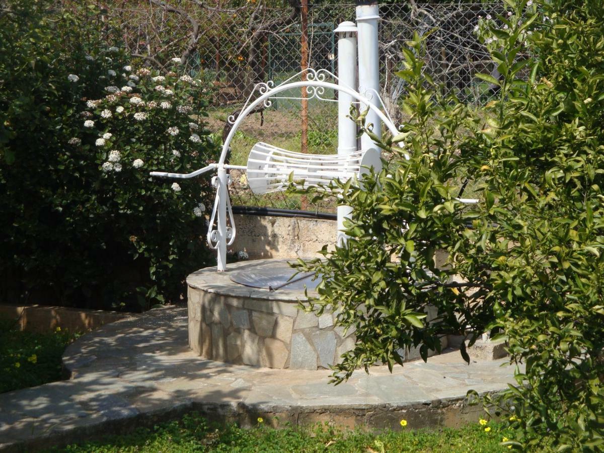 Three Bedroom Country House Magoula  المظهر الخارجي الصورة