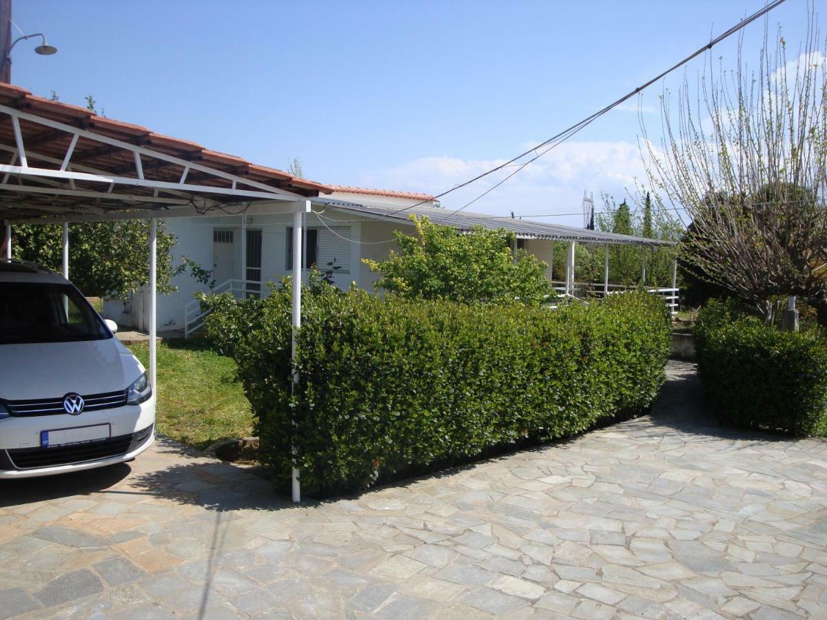 Three Bedroom Country House Magoula  المظهر الخارجي الصورة